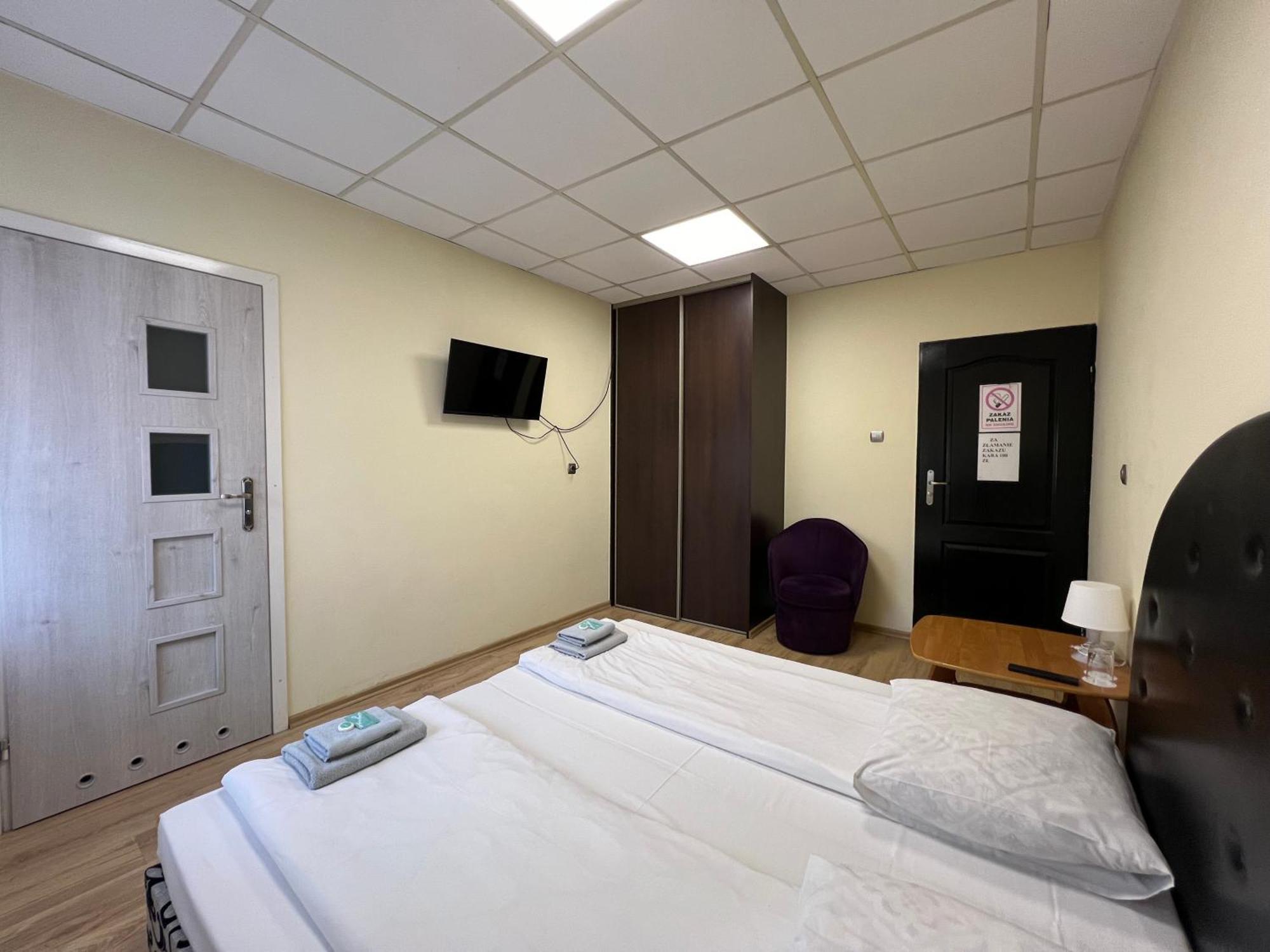 Etna - Hostel -Noclegi Rzeszów Exteriér fotografie