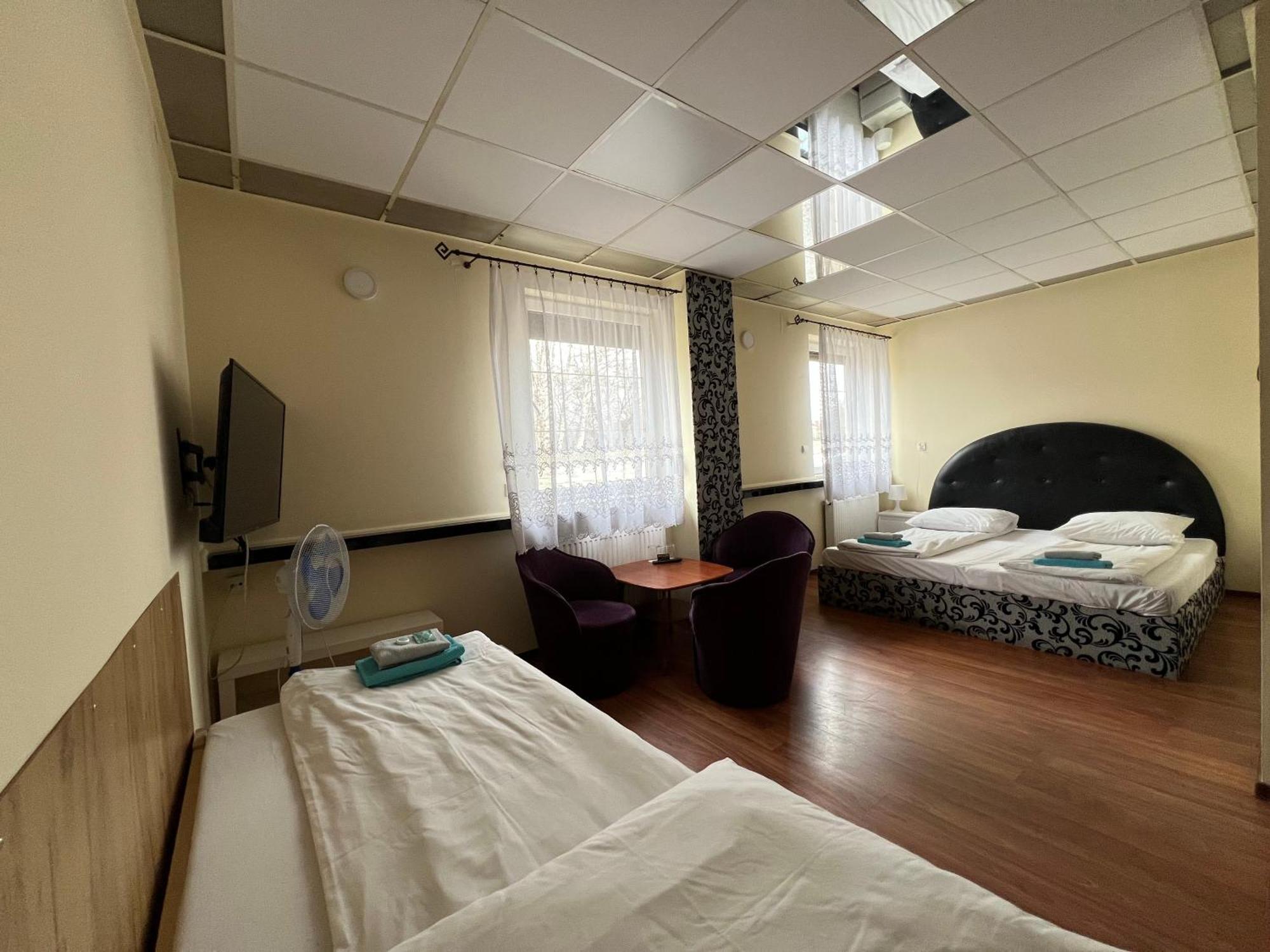 Etna - Hostel -Noclegi Rzeszów Exteriér fotografie