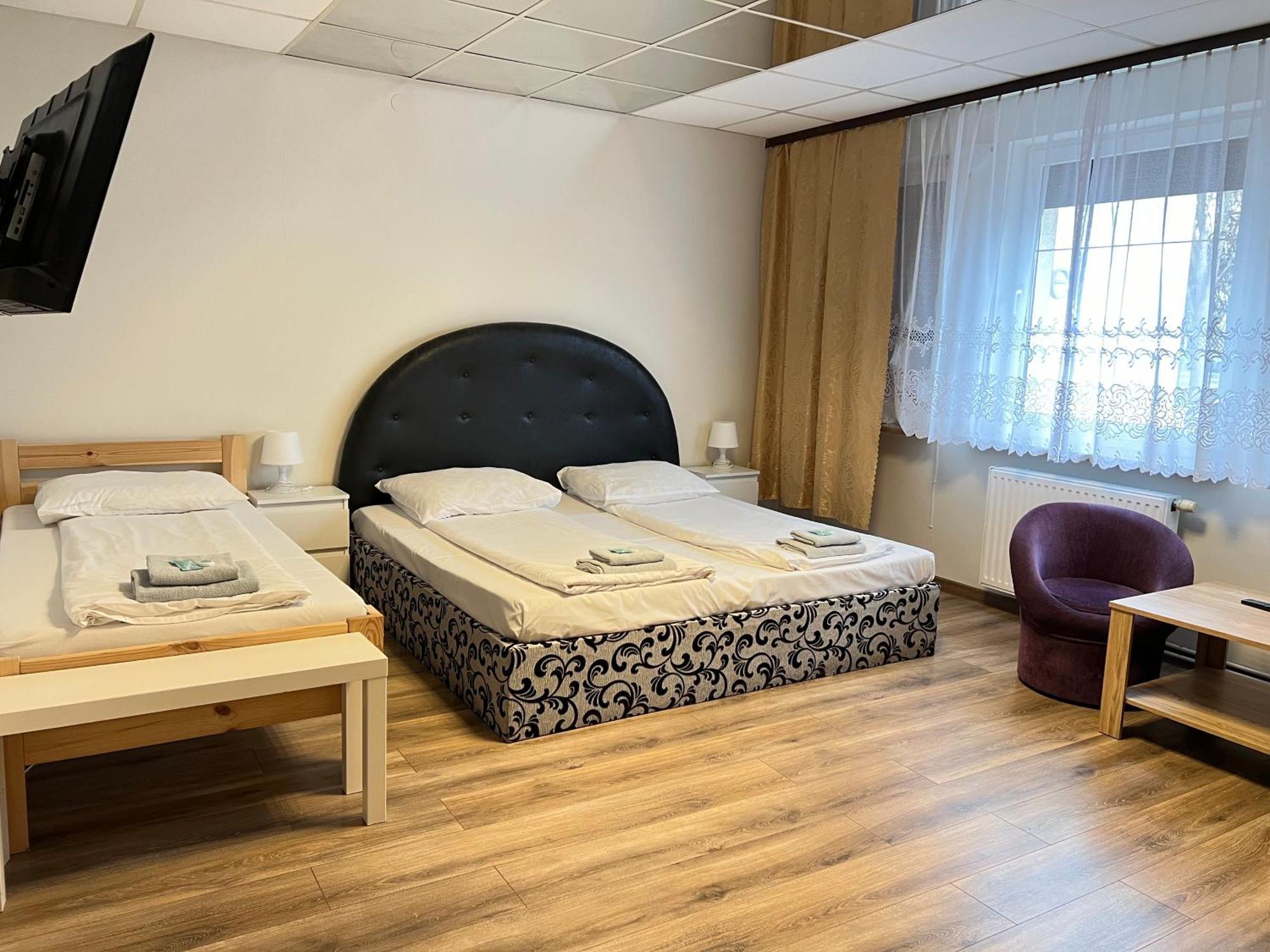 Etna - Hostel -Noclegi Rzeszów Exteriér fotografie