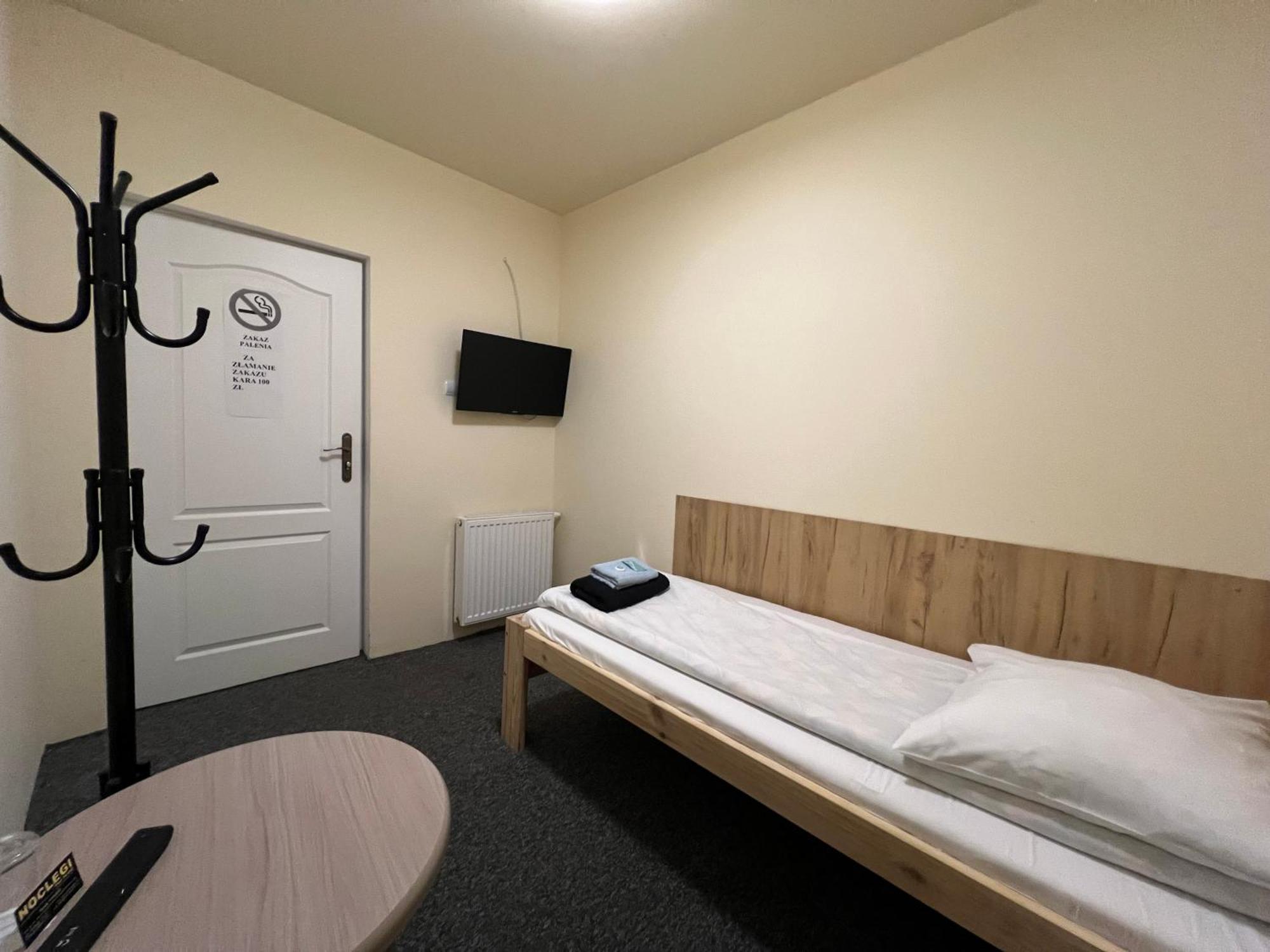 Etna - Hostel -Noclegi Rzeszów Exteriér fotografie