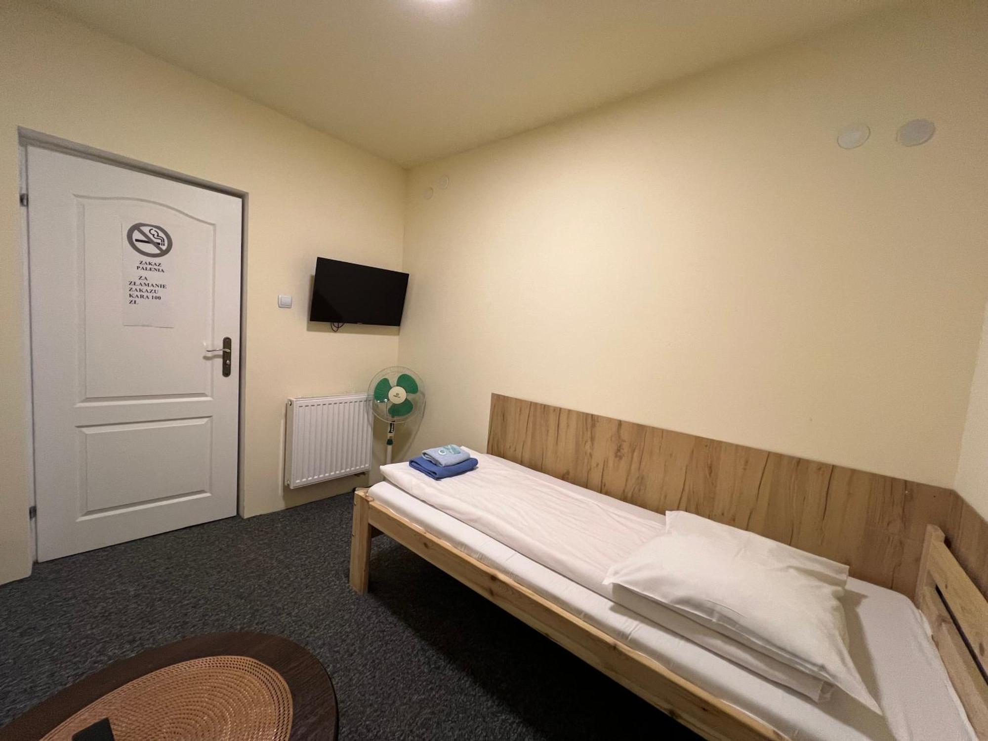 Etna - Hostel -Noclegi Rzeszów Exteriér fotografie