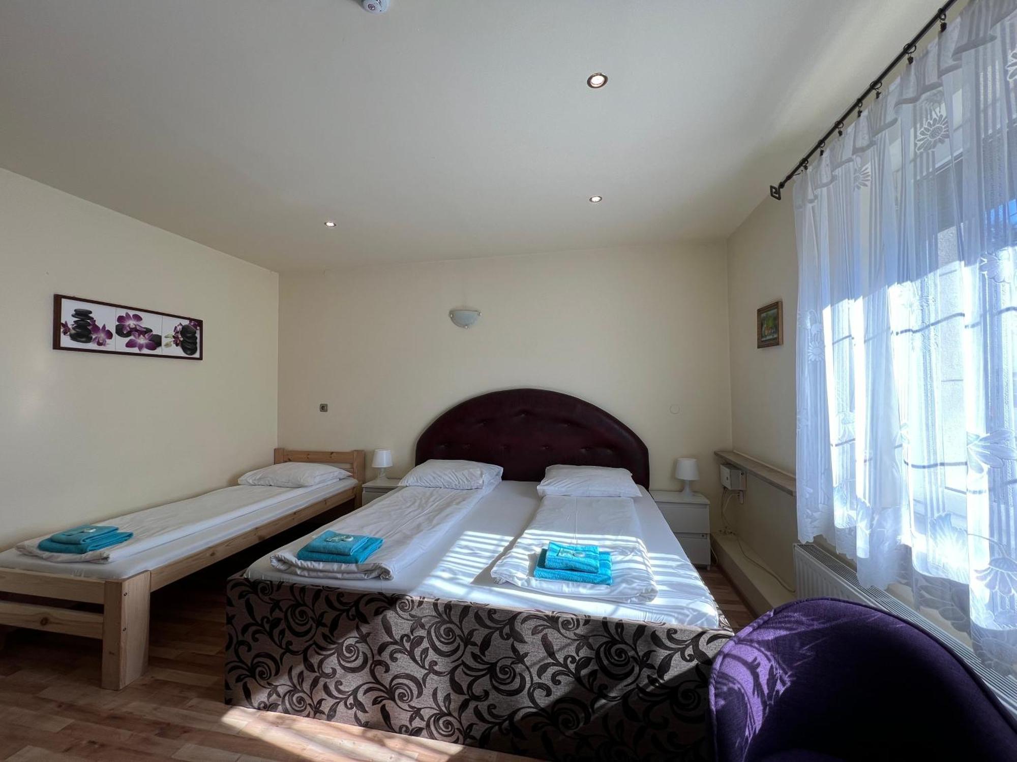 Etna - Hostel -Noclegi Rzeszów Exteriér fotografie